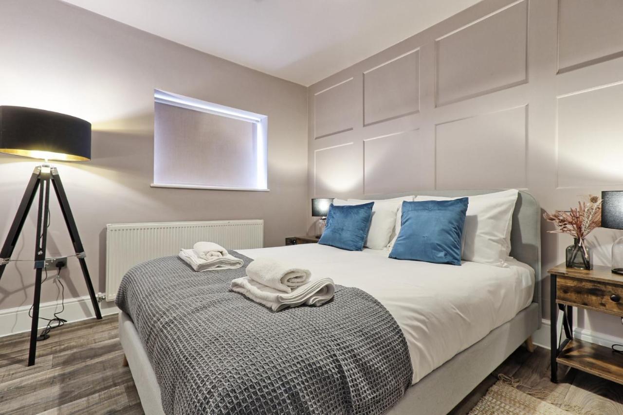 Southend Comfort Suite - Southend Stays מראה חיצוני תמונה